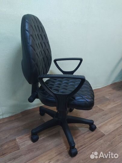 Компьютерные кресла Гранд