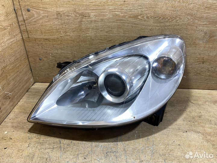 Фара передняя левая Mercedes W245 дорест 142182