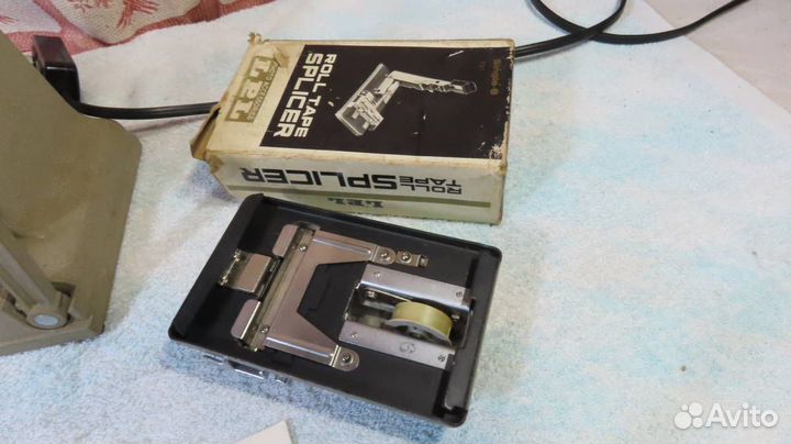Машинка для склеивания плёнки и Кинопроектор 8мм