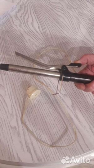 Плойка для завивки волос