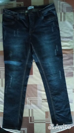 Продаются джинсы John Baner
