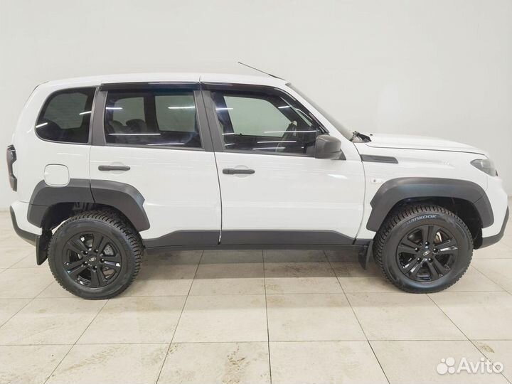 ВАЗ Niva Travel 1.7 МТ, 2023, 22 016 км