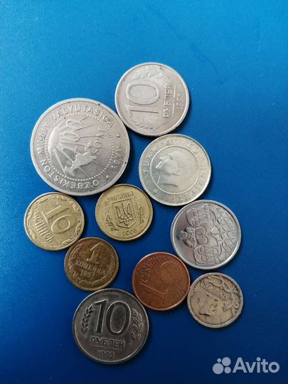 Манеты разные