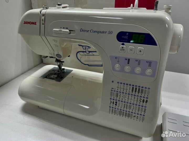 Швейная машина Janome DC3050 / DC50