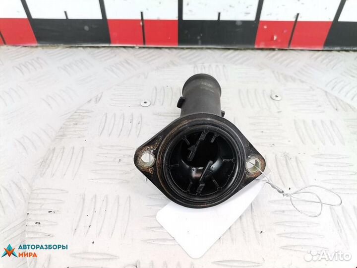 Корпус термостата seat Arosa 6H 2001 045121121A