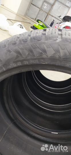 Pirelli Winter Carving 275/40 R20 и 315/35 R20 106