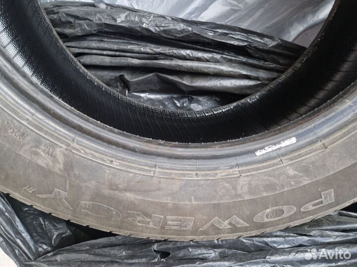 Pirelli Powergy 215/55 R17 98Y