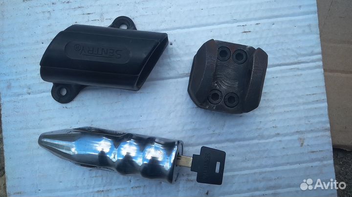 Блокиратор рулевого вала