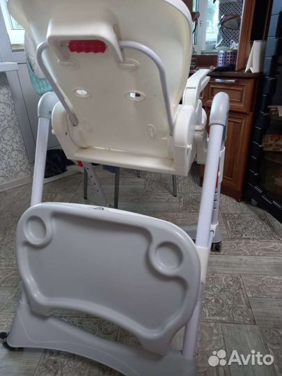 Стульчик для кормления babyton