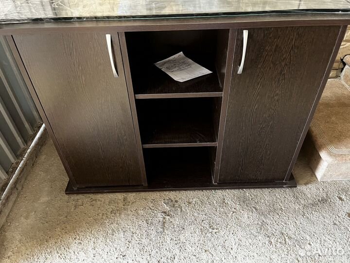 Аквариум с тумбой 200л новый в наличии