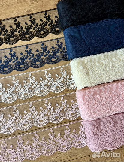 Кружево «Strawberry»