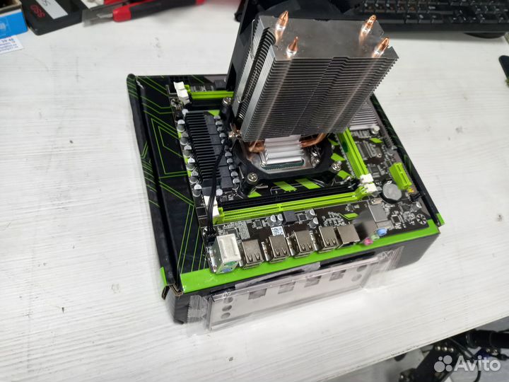 Связка 16 ядер E5-2650v2 3.4Ghz Tb+мать X79+Кулер