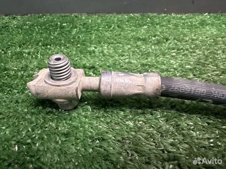 Шланг тормозной задний Skoda Yeti 1.4 caxa 2014