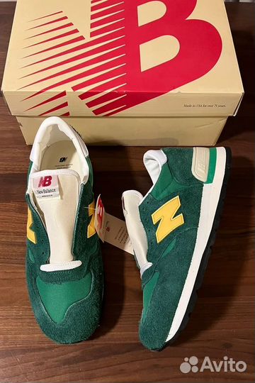 New Balance 990v1