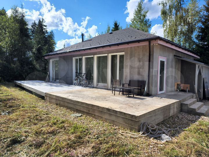 Дом 140 м² на участке 8 сот.