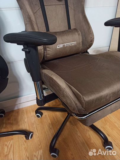 Тканевые компьютерные геймерские кресла доставка