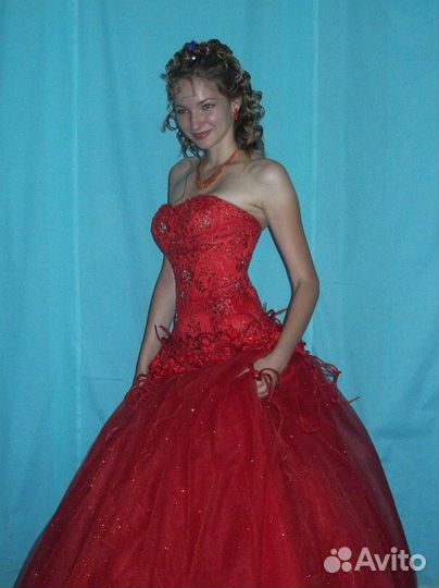 Платье для выпускного вечера