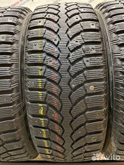 Bridgestone Blizzak Spike-01 225/60 R17 103T