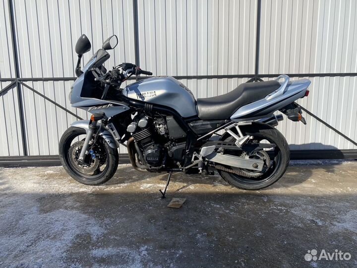 Yamaha FZS600 без пробега по РФ