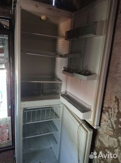 Холодильник бу