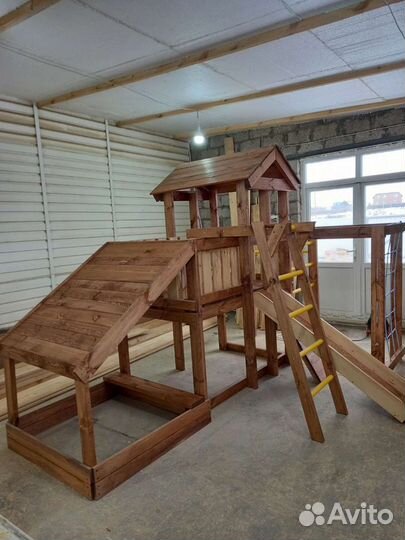 Детская игровая площадка