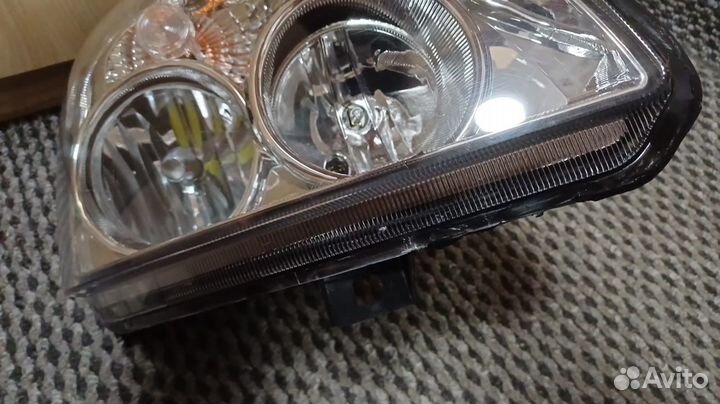 Фара передняя правая ваз 2170