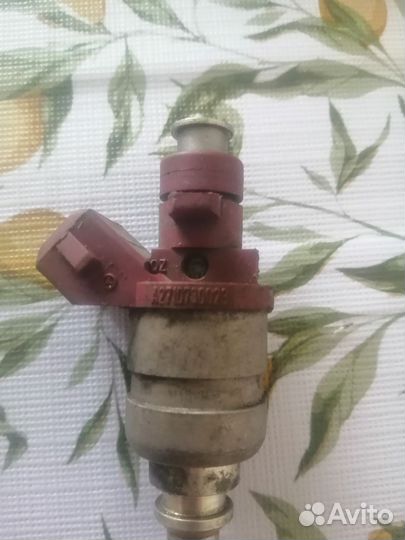 Топливная форсунка мерседес 271