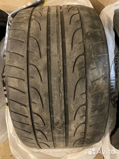 Dunlop SP Sport Maxx 285/35 R21 и 325/30 R21