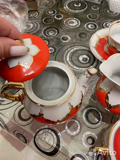 Чайный Сервиз красный бутон СССР