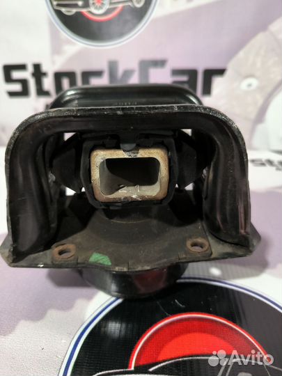 Опора двигателя правая peugeot 308 citroen