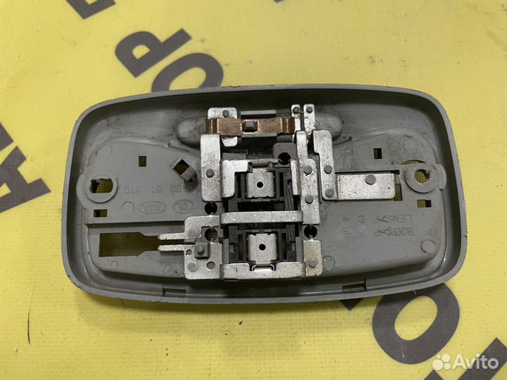 Плафон салонный Kia Spectra