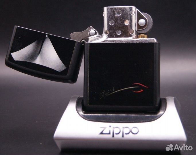 Зажигалка Zippo Decolletage 2.002.326 # 218 BM bar