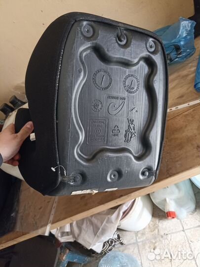 Автокресло бустер