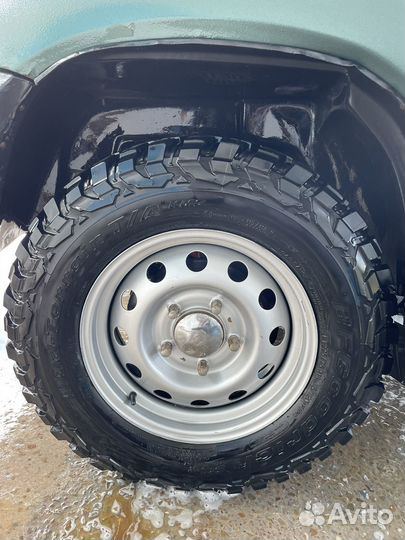 Bfgoodrich Mud-Terrain T/A KM3 225/75 R16 115Q