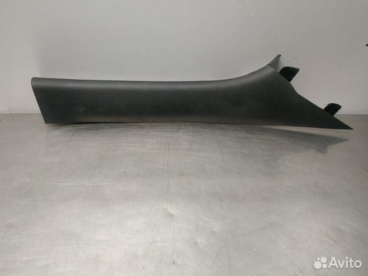 Обшивка стойки передняя правая Jeep Grand Cherokee