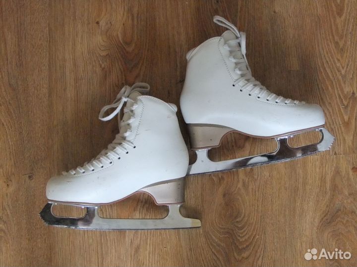 Коньки фигурные Edea Overture 235