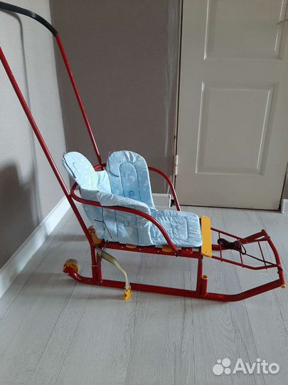 Детские санки с колесами