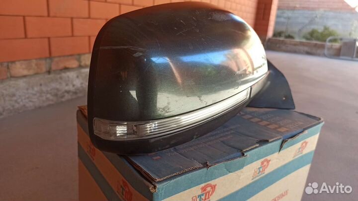 Зеркало на Приору