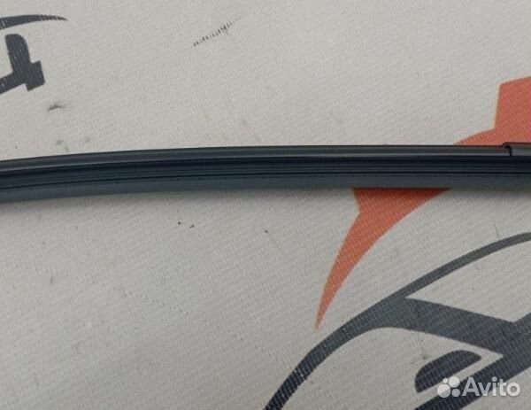 Щетка стеклоочистителя передняя Citroen C4 хэтчбек