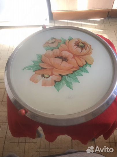 Крутящийся поднос для торта