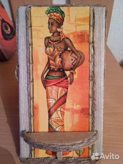 Подставка под телефон и канцелярию