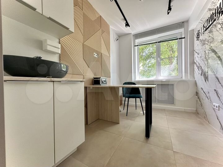 Кабинет, офис 10-20 м²