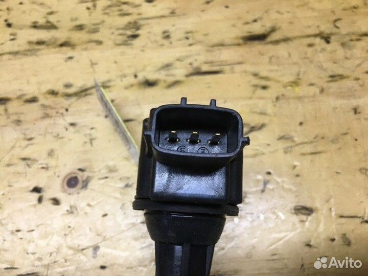 Катушка зажигания Nissan Liberty RM12 QR20DE 2004