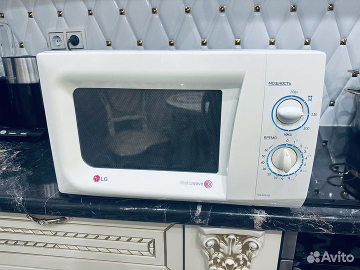 Микроволновая печь LG (Корея)