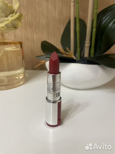 Помада Givenchy le rouge