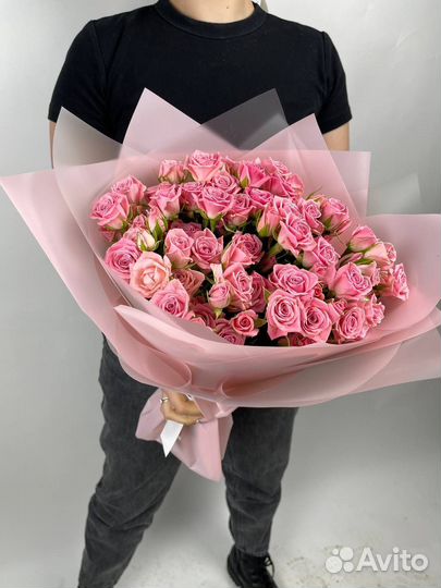 Букет кустовые розы