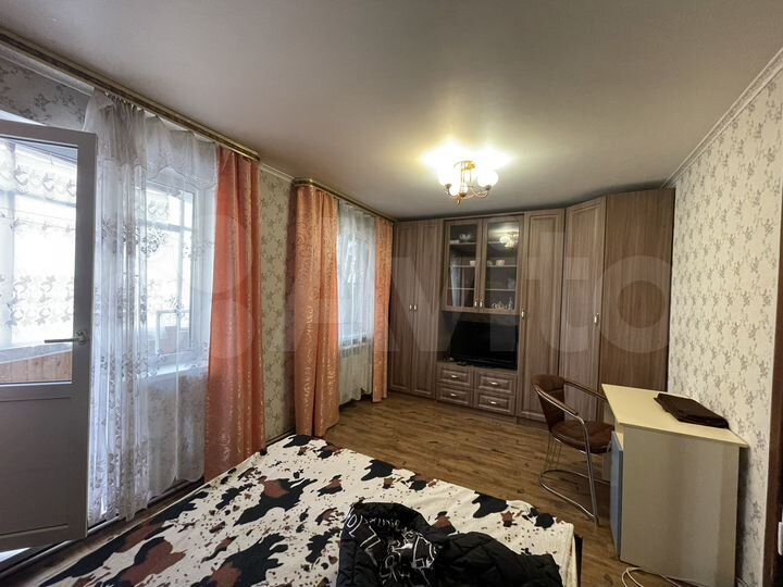 2-к. квартира, 42 м², 2/5 эт.