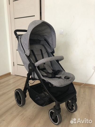 Прогулочная коляска britax romer