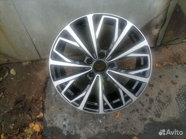 Литье диски r18 5x114 3