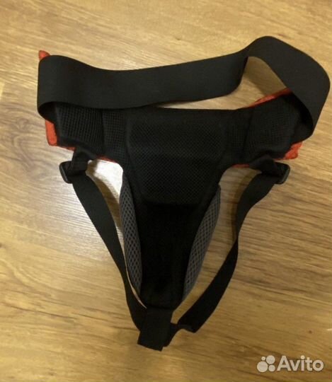 Ракушка вратарская CCM GJ1.9 INT